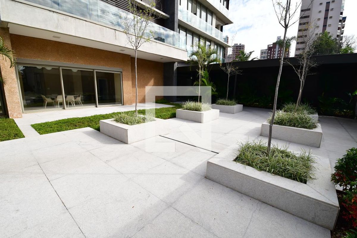 Apartamento à Venda - Cambuí, 3 Quartos,  257 m2 em , Campinas - sp | SoloBR