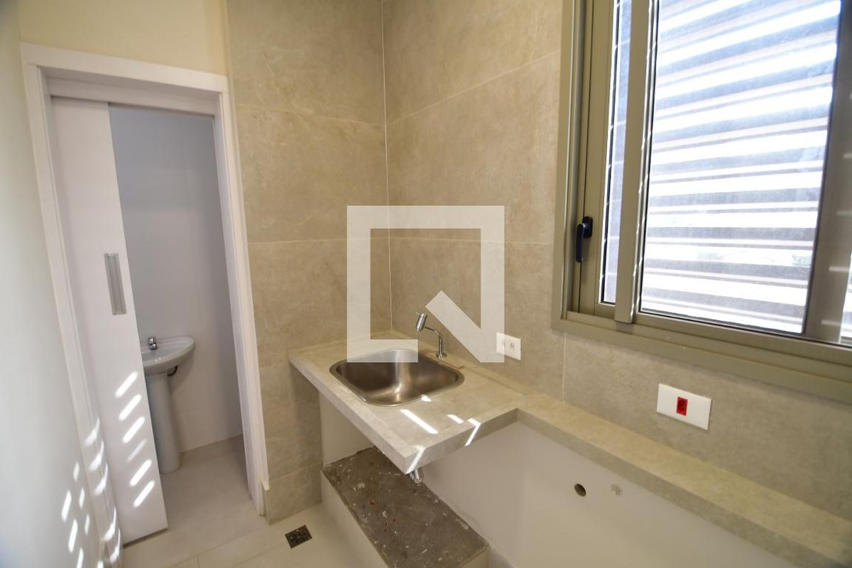 Apartamento à Venda - Cambuí, 3 Quartos,  257 m2 em , Campinas - sp | SoloBR