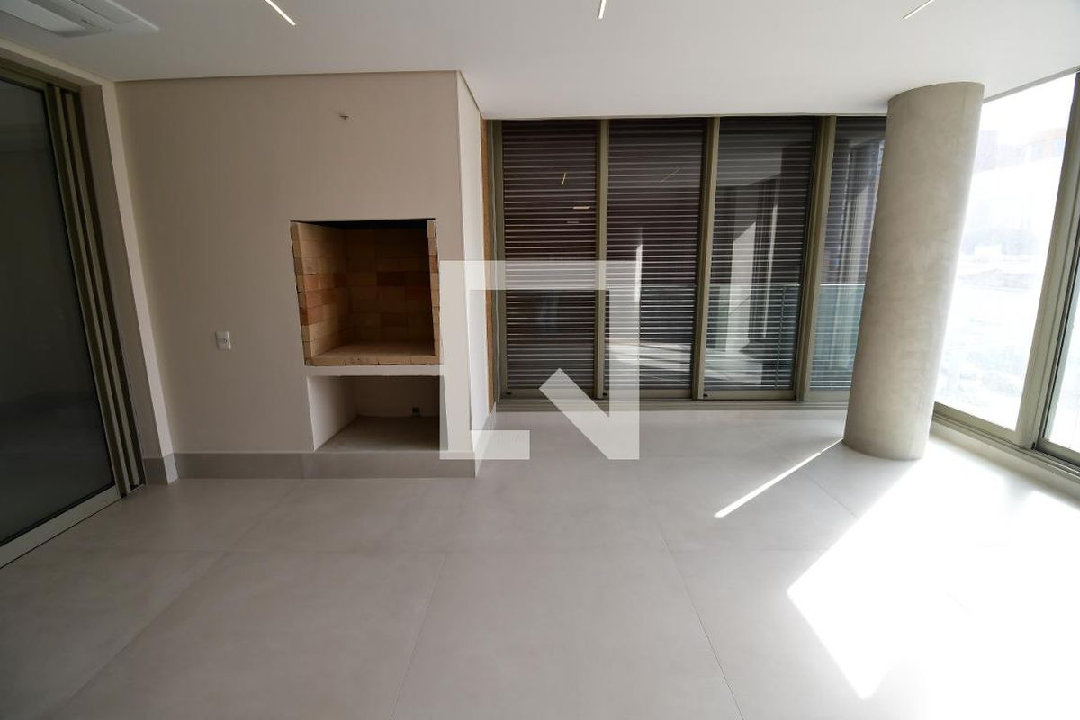 Apartamento à Venda - Cambuí, 3 Quartos,  257 m2 em , Campinas - sp | SoloBR