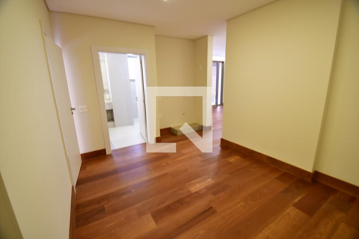 Apartamento à Venda - Cambuí, 3 Quartos,  257 m2 em , Campinas - sp | SoloBR