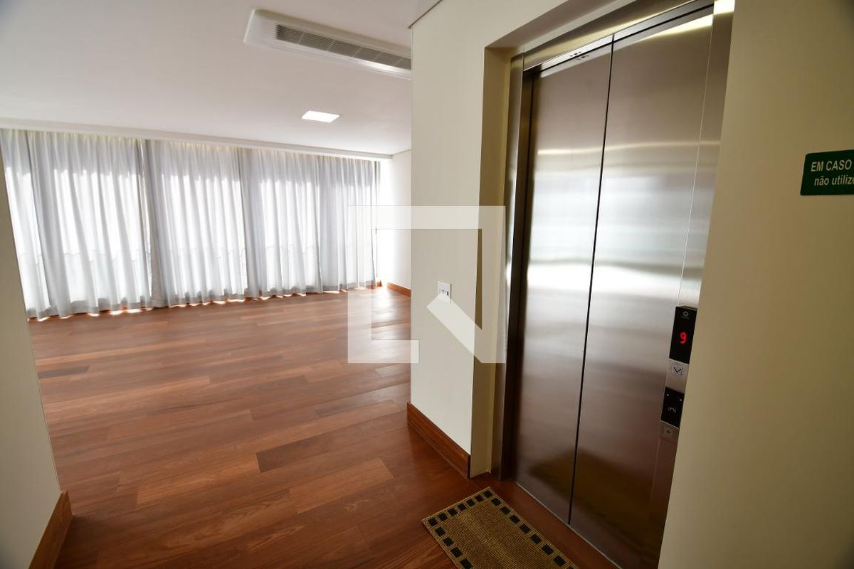Apartamento à Venda - Cambuí, 3 Quartos,  257 m2 em , Campinas - sp | SoloBR