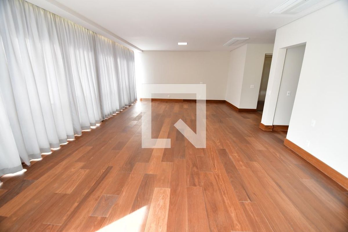 Apartamento à Venda - Cambuí, 3 Quartos,  257 m2 em , Campinas - sp | SoloBR