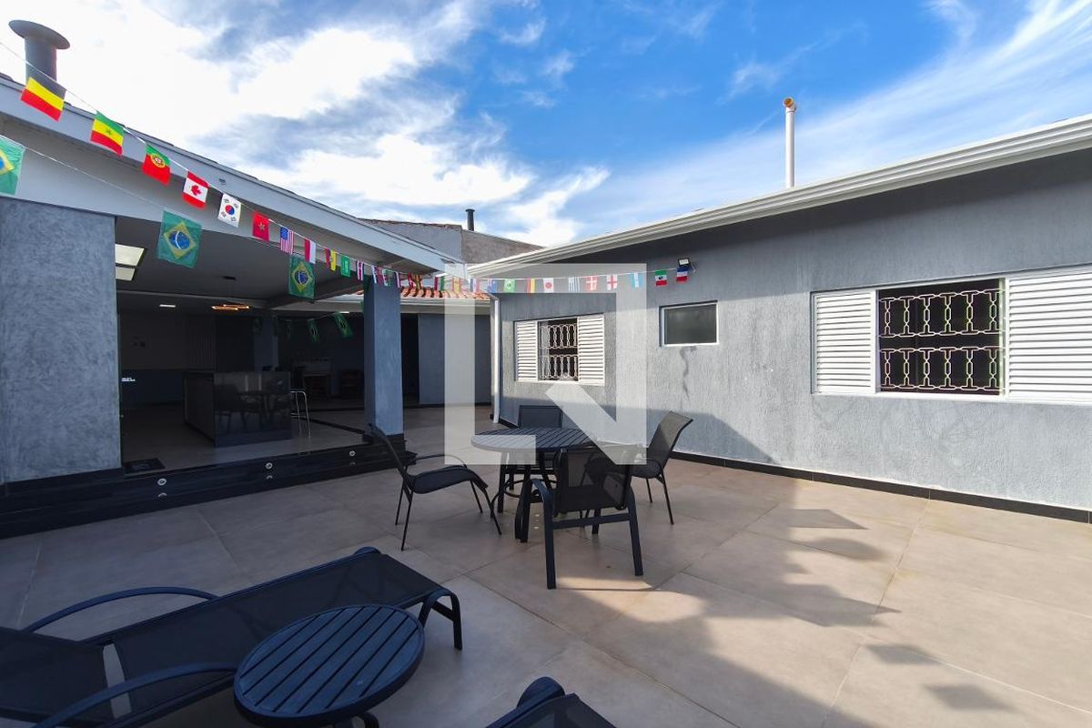 Casa à Venda - Parque Prado, 3 Quartos,  479 m2 em , Campinas - sp | SoloBR