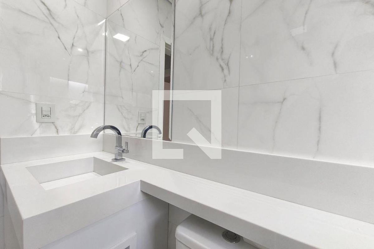 Casa à Venda - Parque Prado, 3 Quartos,  479 m2 em , Campinas - sp | SoloBR