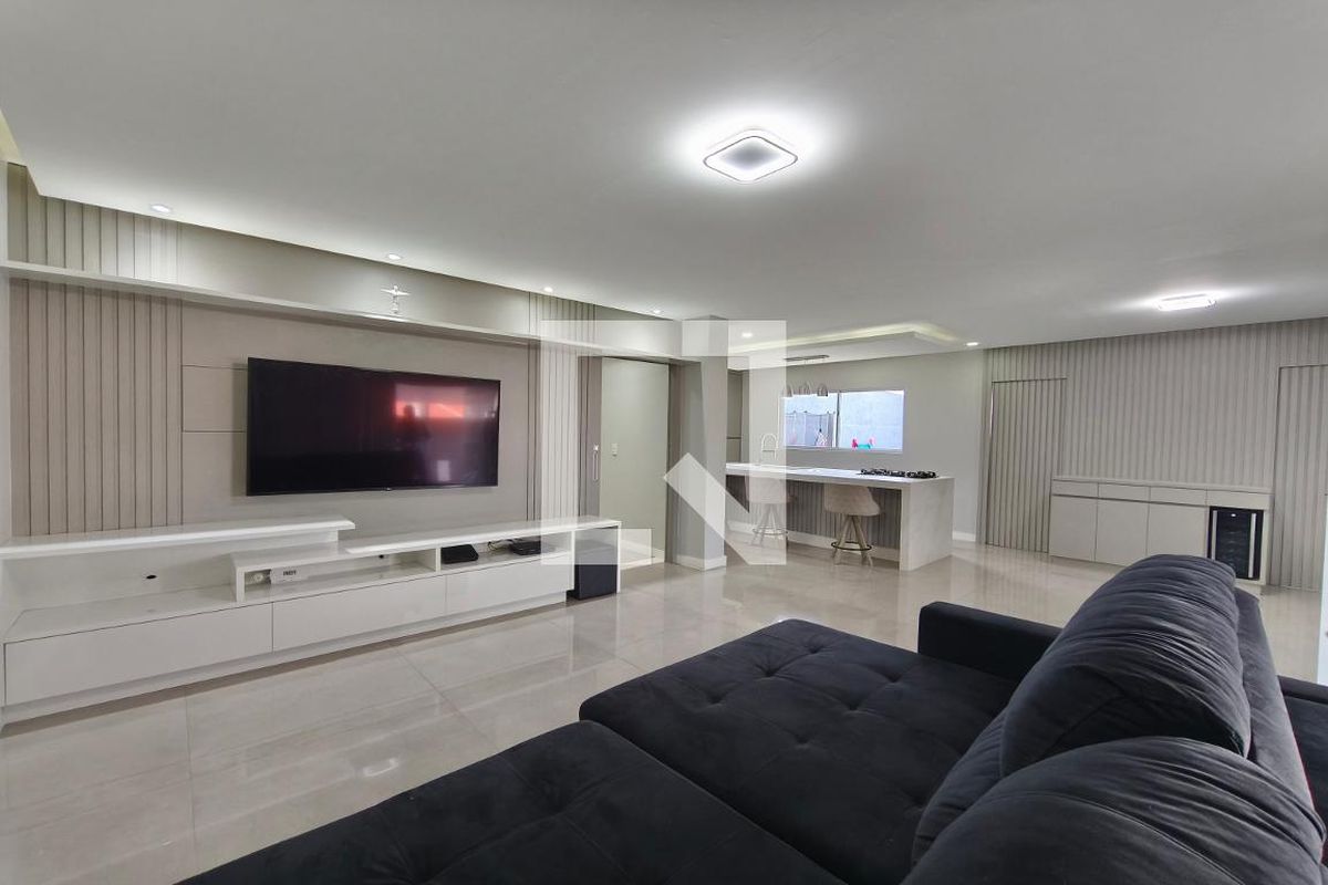 Casa à Venda - Parque Prado, 3 Quartos,  479 m2 em , Campinas - sp | SoloBR