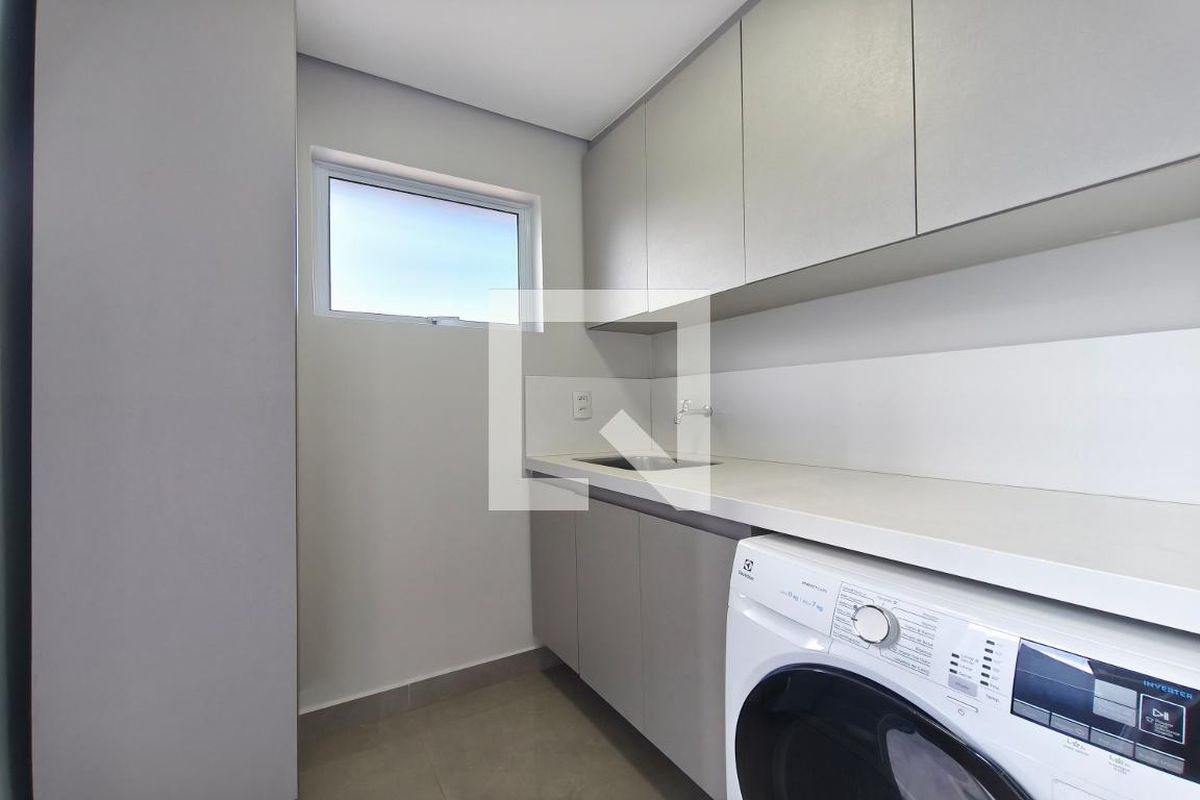 Casa à Venda - Parque Prado, 3 Quartos,  479 m2 em , Campinas - sp | SoloBR