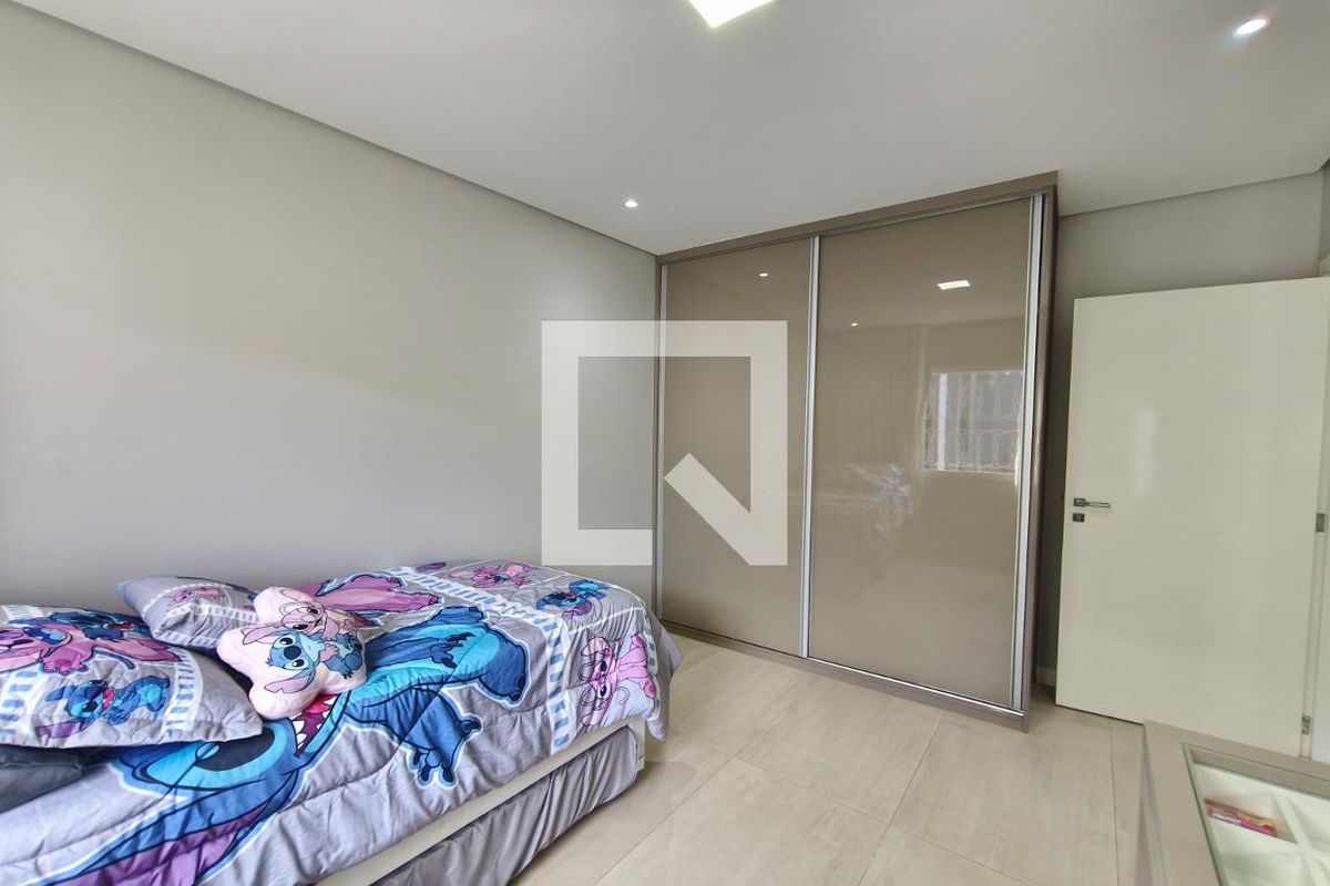 Casa à Venda - Parque Prado, 3 Quartos,  479 m2 em , Campinas - sp | SoloBR