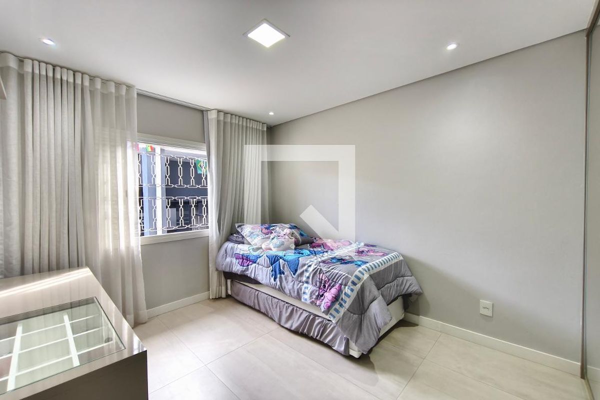 Casa à Venda - Parque Prado, 3 Quartos,  479 m2 em , Campinas - sp | SoloBR