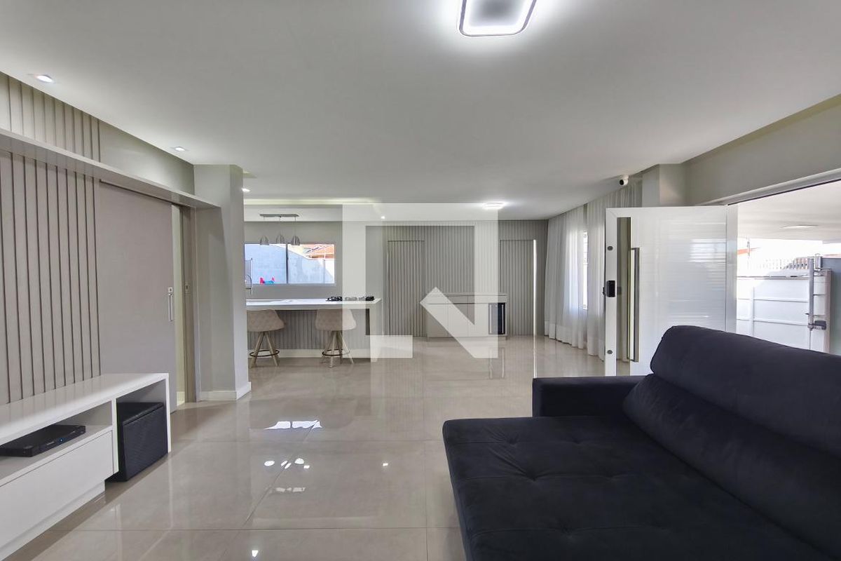 Casa à Venda - Parque Prado, 3 Quartos,  479 m2 em , Campinas - sp | SoloBR