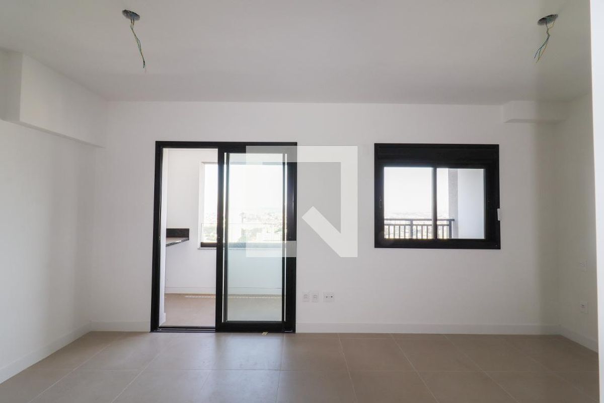 Apartamento à Venda - Bosque, 1 Quarto,  46 m2 em , Campinas - sp | SoloBR