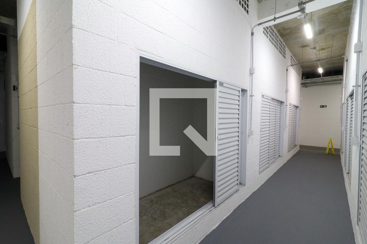 Apartamento à Venda - Bosque, 1 Quarto,  46 m2 em , Campinas - sp | SoloBR
