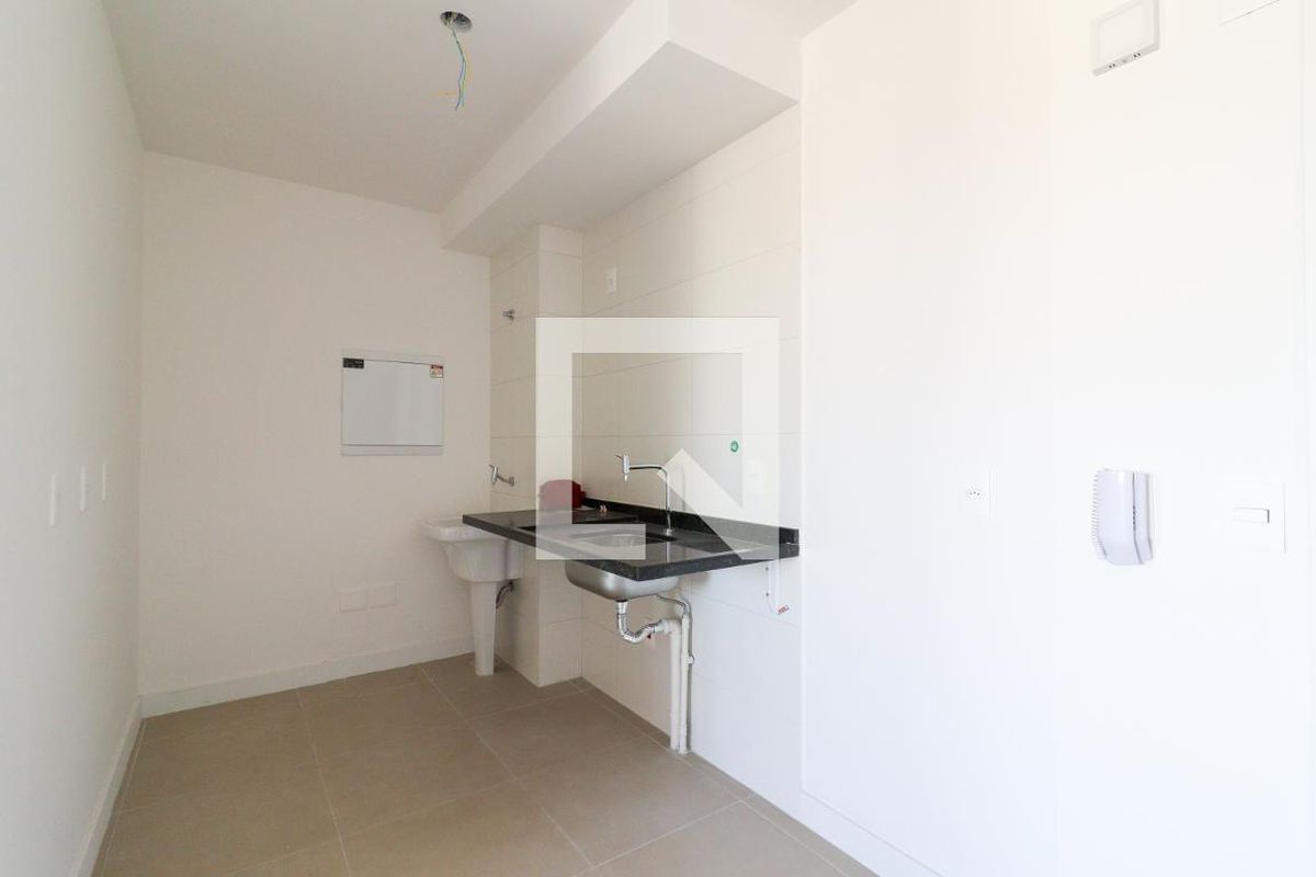 Apartamento à Venda - Bosque, 1 Quarto,  46 m2 em , Campinas - sp | SoloBR