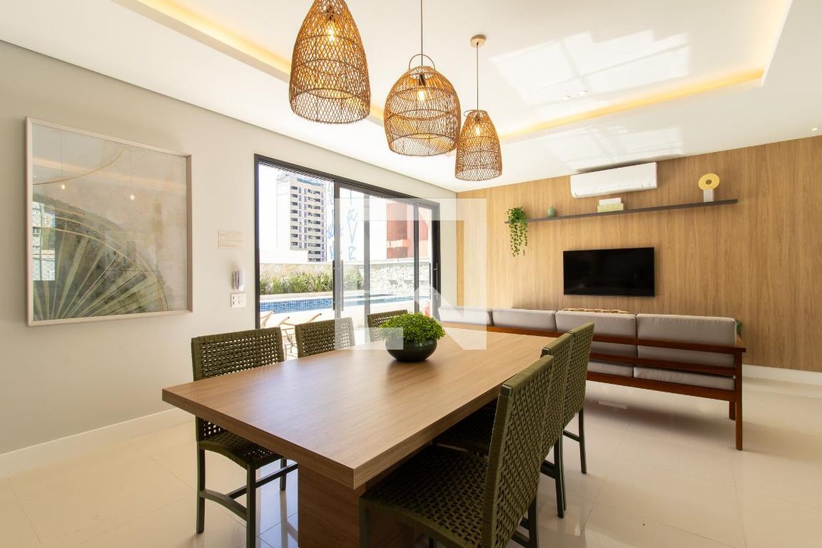 Apartamento à Venda - Bosque, 1 Quarto,  46 m2 em , Campinas - sp | SoloBR