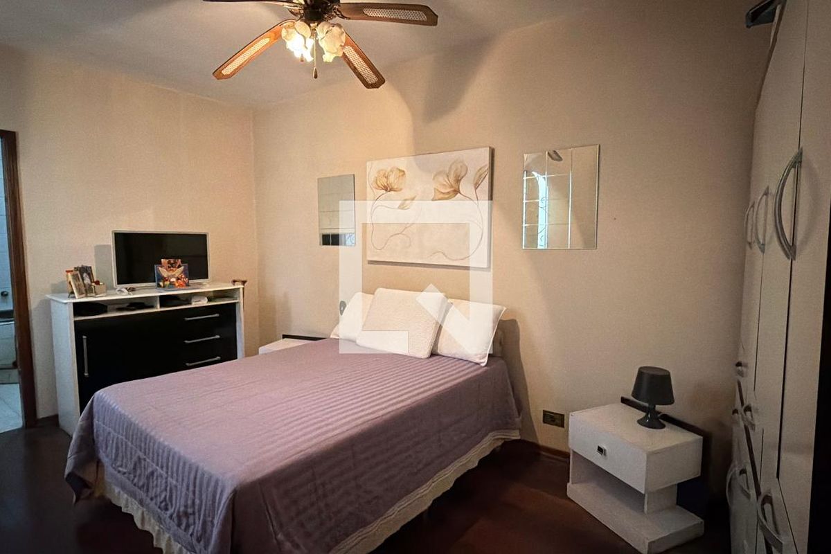 Casa, 5 quartos, 250 m² - Foto 9