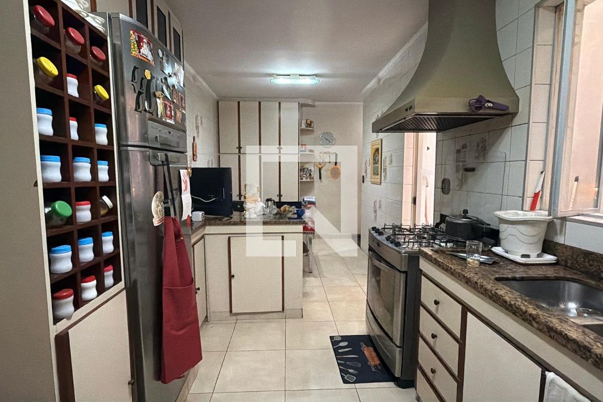 Casa, 5 quartos, 250 m² - Foto 52