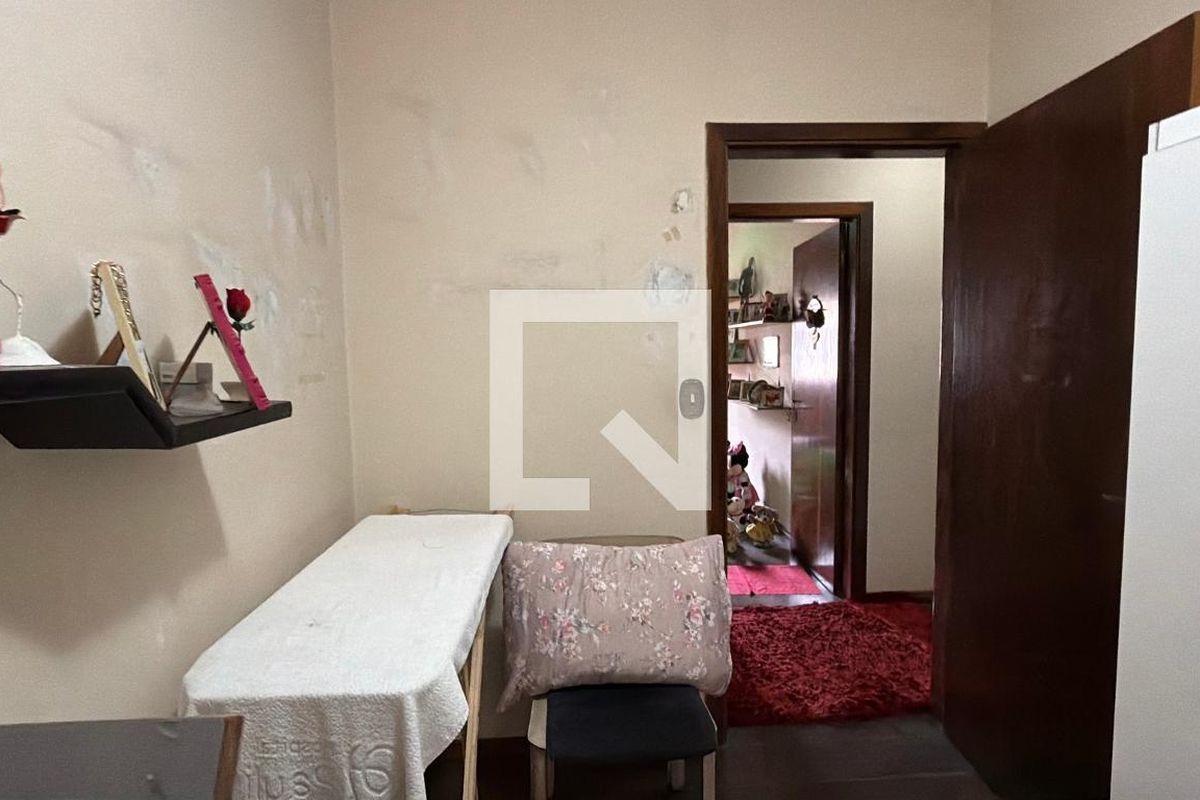 Casa, 5 quartos, 250 m² - Foto 33