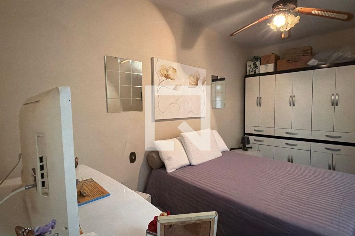 Casa, 5 quartos, 250 m² - Foto 11