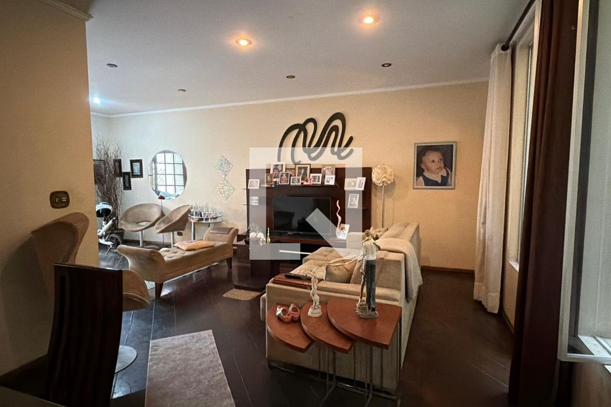 Casa, 5 quartos, 250 m² - Foto 1