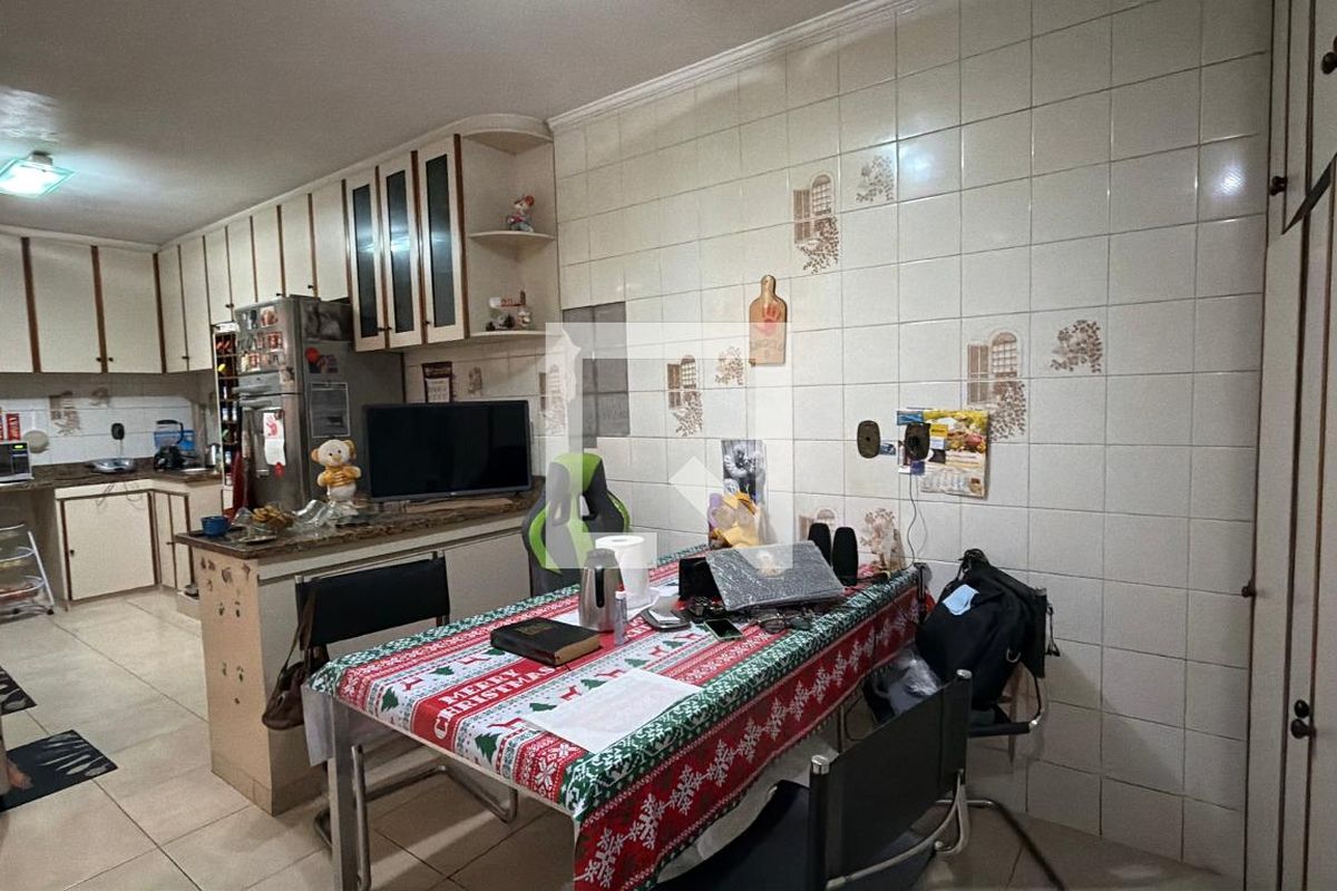 Casa, 5 quartos, 250 m² - Foto 50