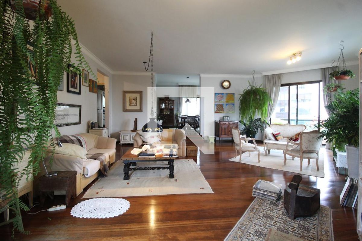 Apartamento, 4 quartos, 242 m² - Foto 1