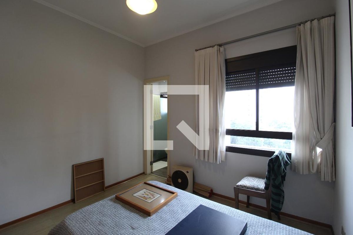 Apartamento, 4 quartos, 242 m² - Foto 25