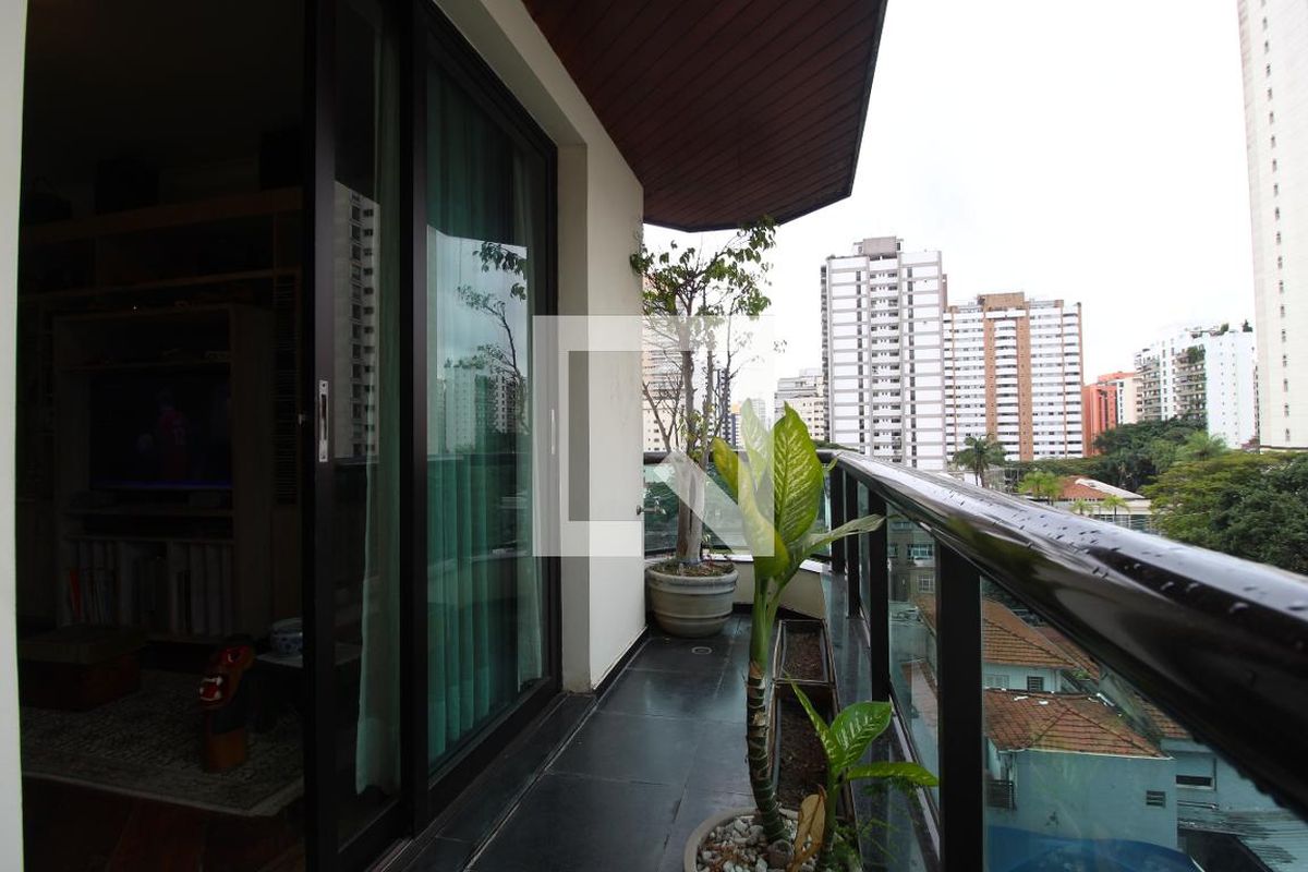 Apartamento, 4 quartos, 242 m² - Foto 6