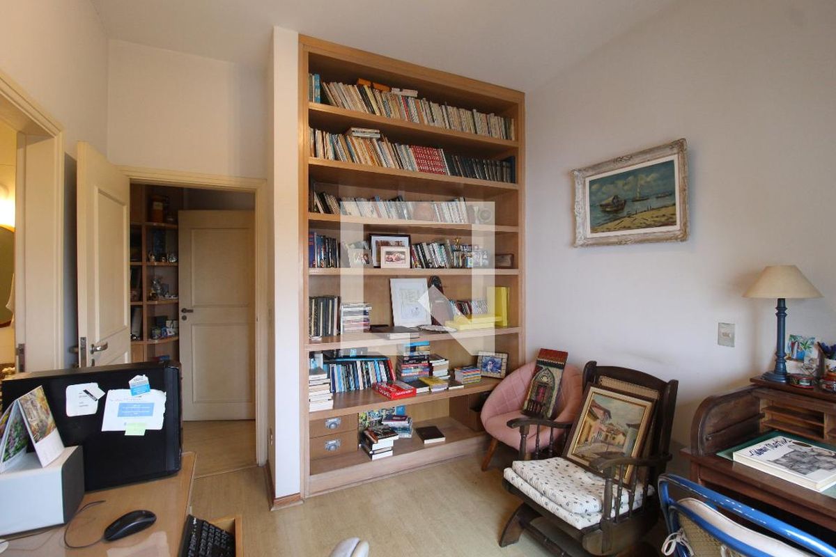 Apartamento, 4 quartos, 242 m² - Foto 10