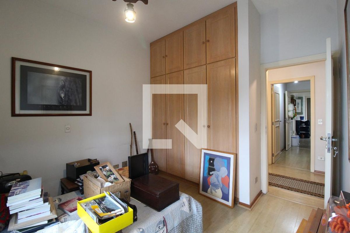 Apartamento, 4 quartos, 242 m² - Foto 18