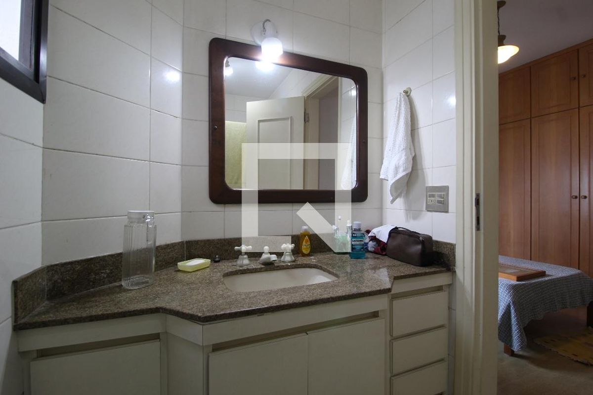 Apartamento, 4 quartos, 242 m² - Foto 29