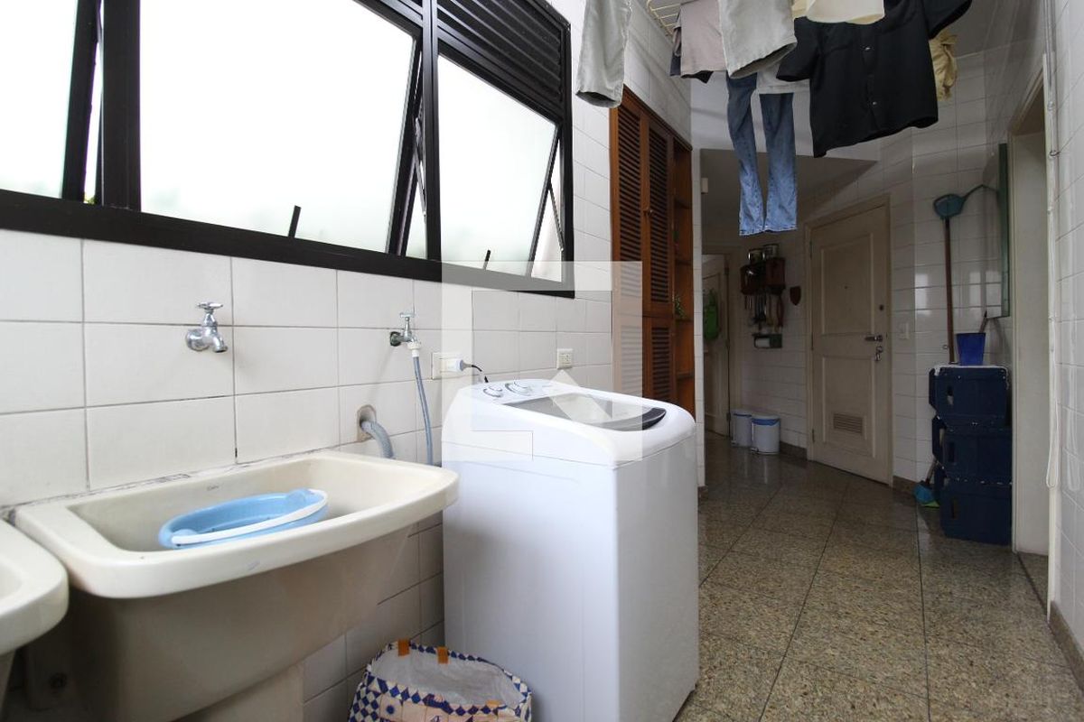 Apartamento, 4 quartos, 242 m² - Foto 46