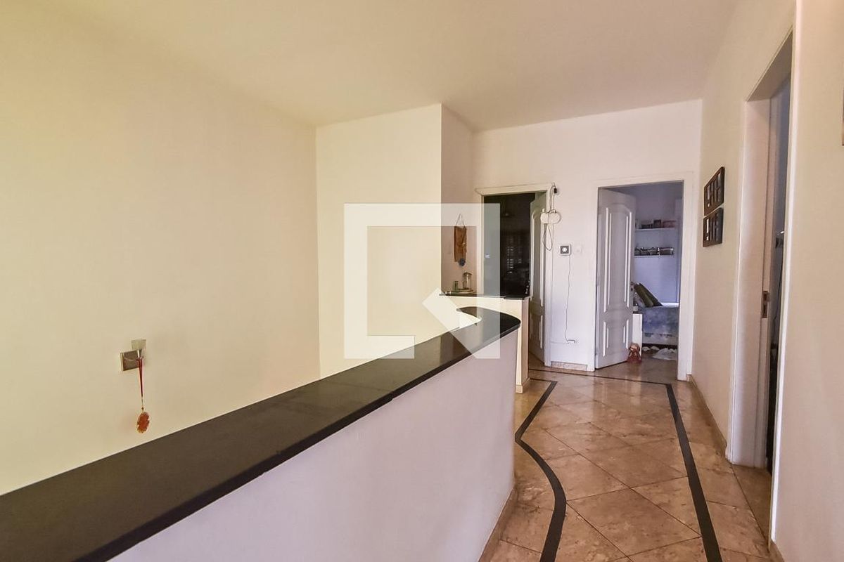 Casa, 3 quartos, 210 m² - Foto 47