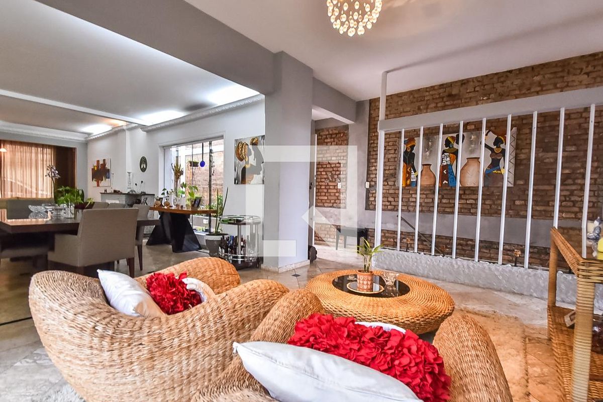 Casa, 3 quartos, 210 m² - Foto 12