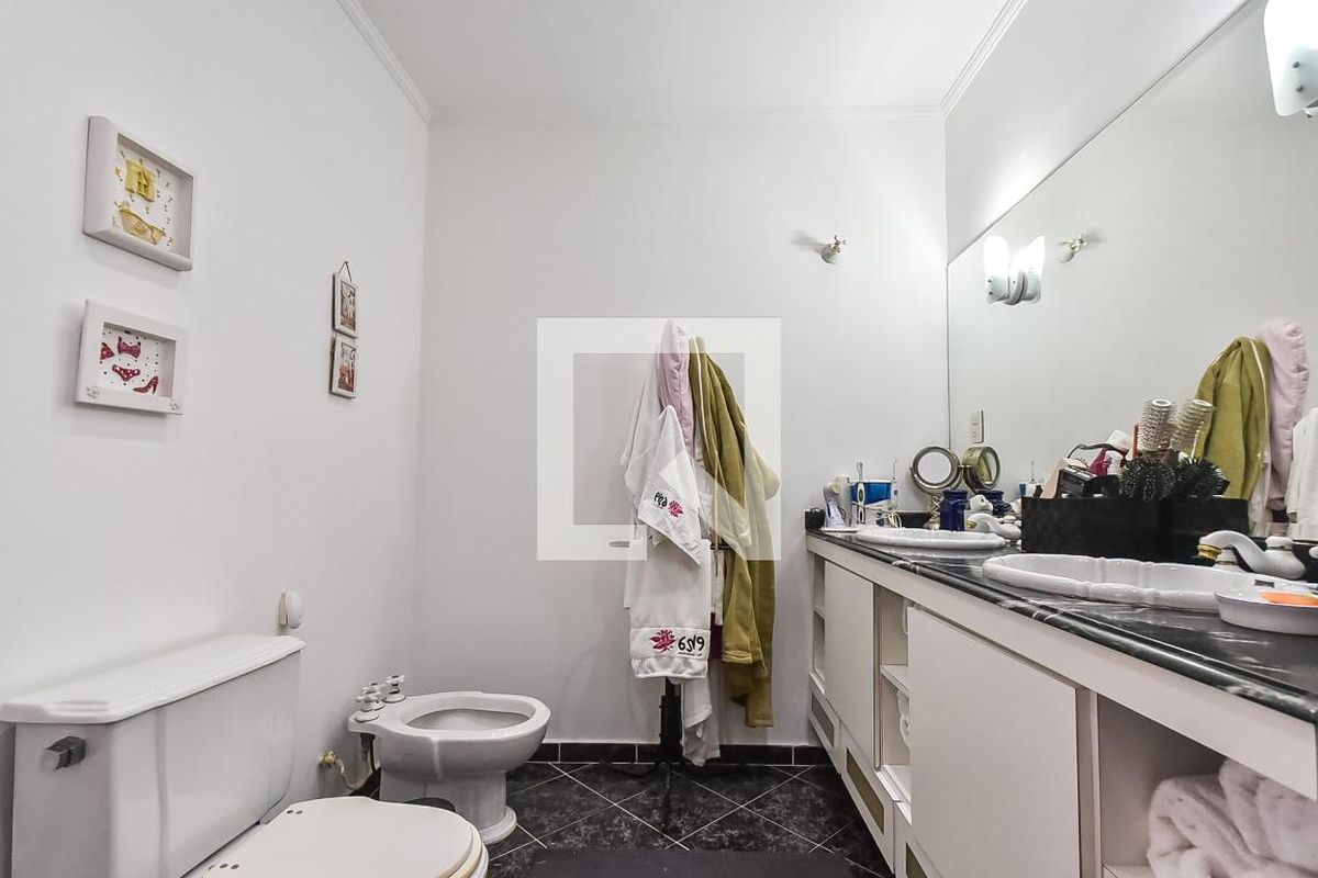 Casa, 3 quartos, 210 m² - Foto 44