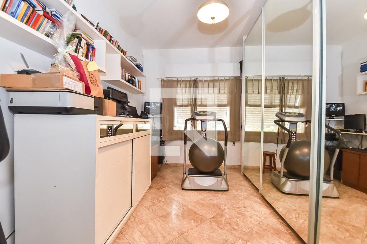 Casa, 3 quartos, 210 m² - Foto 16