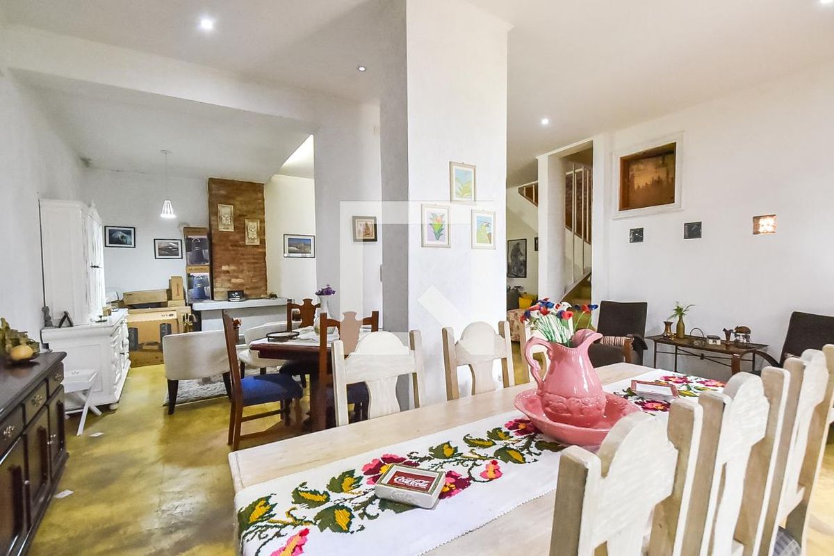 Casa, 3 quartos, 210 m² - Foto 54