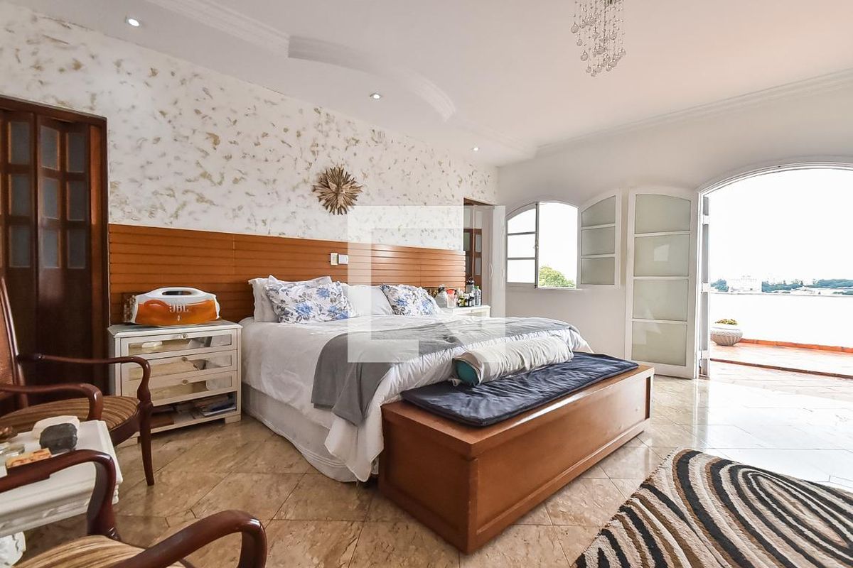 Casa, 3 quartos, 210 m² - Foto 31