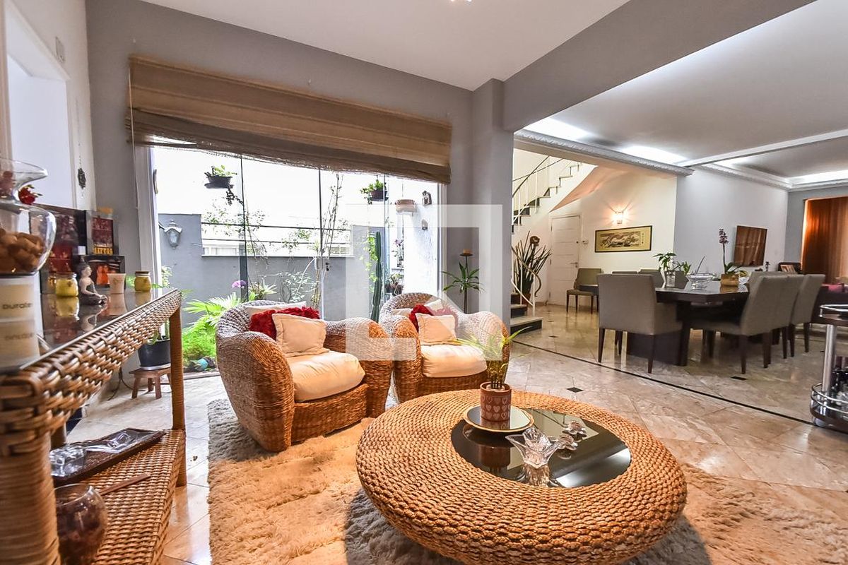 Casa, 3 quartos, 210 m² - Foto 9