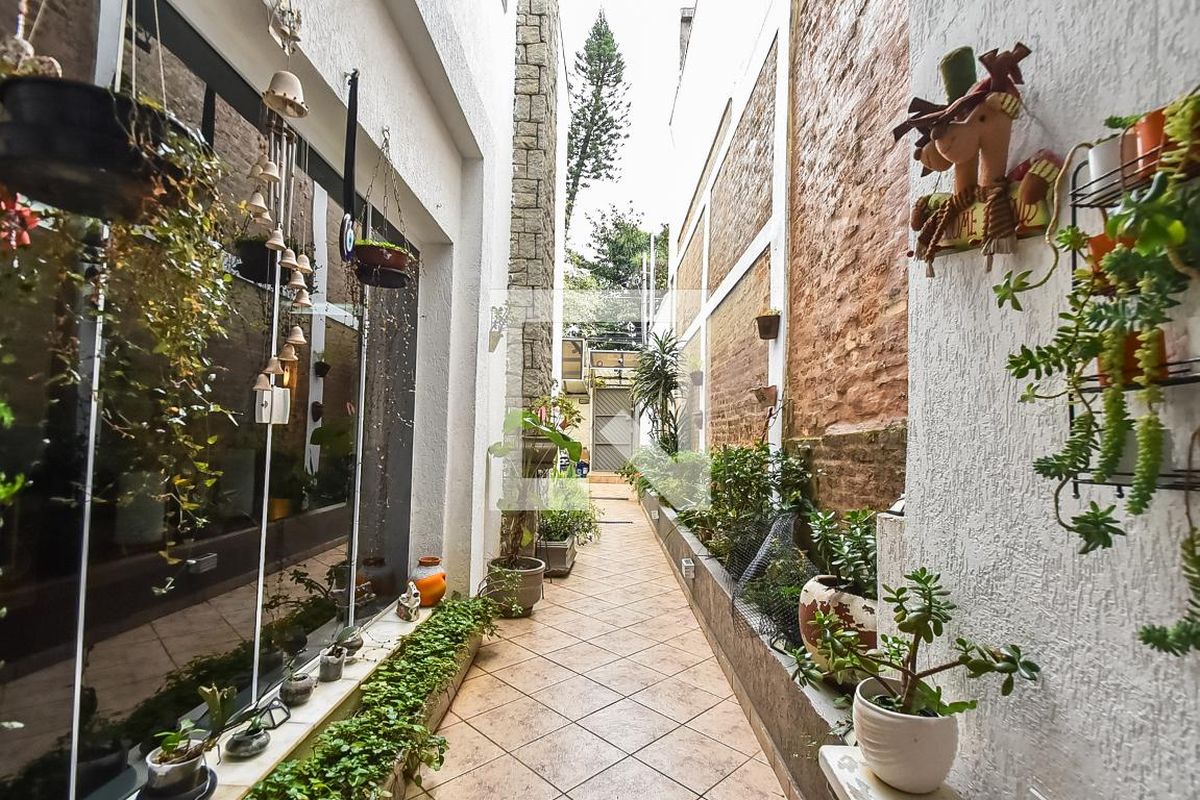 Casa, 3 quartos, 210 m² - Foto 74