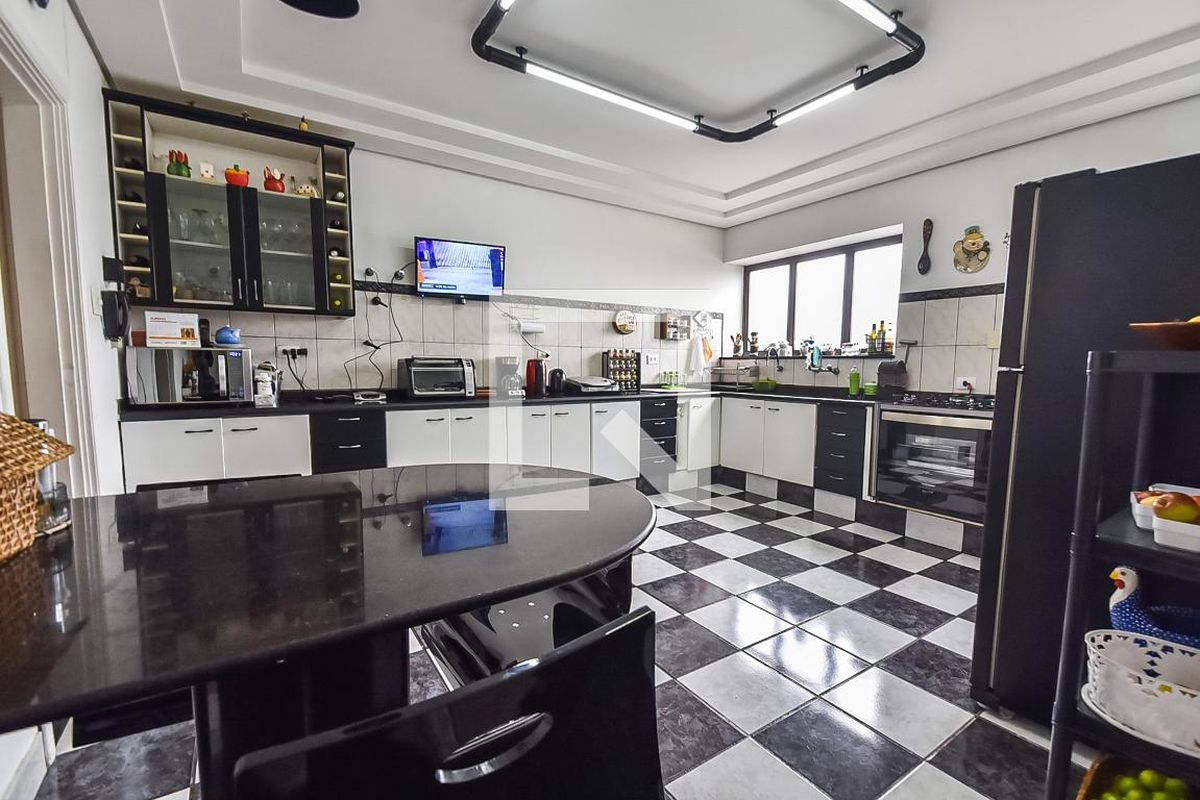 Casa, 3 quartos, 210 m² - Foto 64