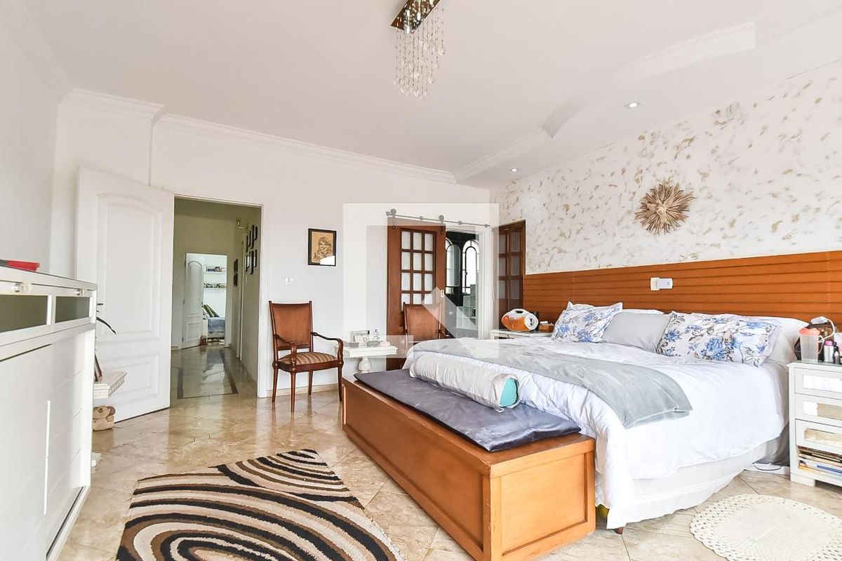 Casa, 3 quartos, 210 m² - Foto 32