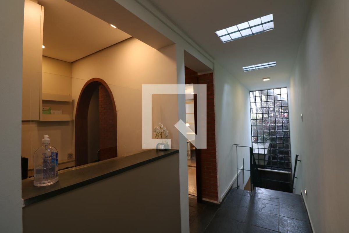 Casa, 3 quartos, 187 m² - Foto 1