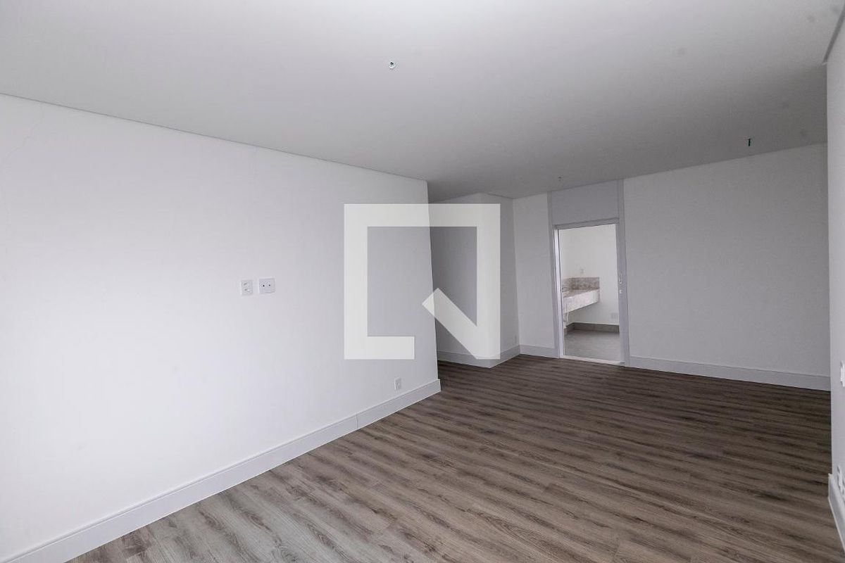 Apartamento à Venda - Nova Campinas, 3 Quartos,  222 m2 em , Campinas - sp | SoloBR