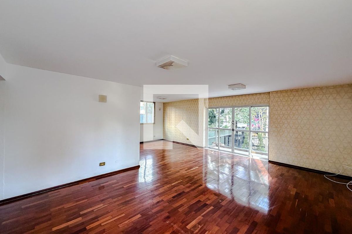 Apartamento, 4 quartos, 205 m² - Foto 2