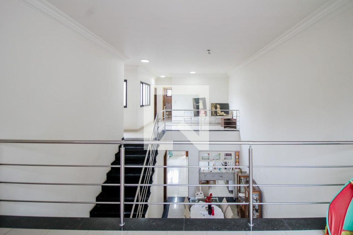 Casa, 4 quartos, 220 m² - Foto 30