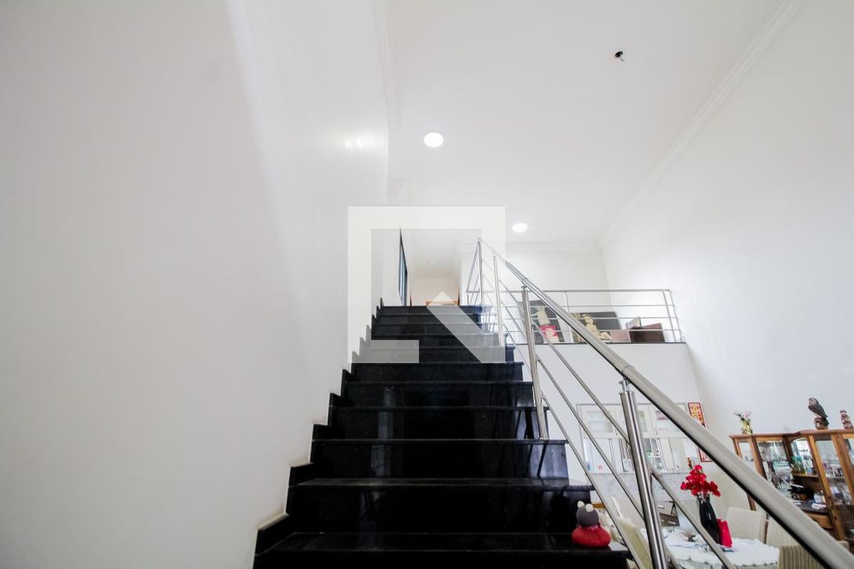 Casa, 4 quartos, 220 m² - Foto 11