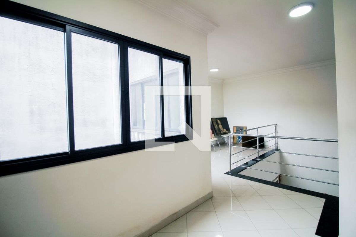 Casa, 4 quartos, 220 m² - Foto 42