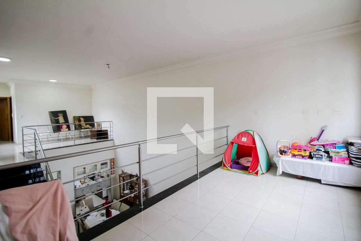 Casa, 4 quartos, 220 m² - Foto 24