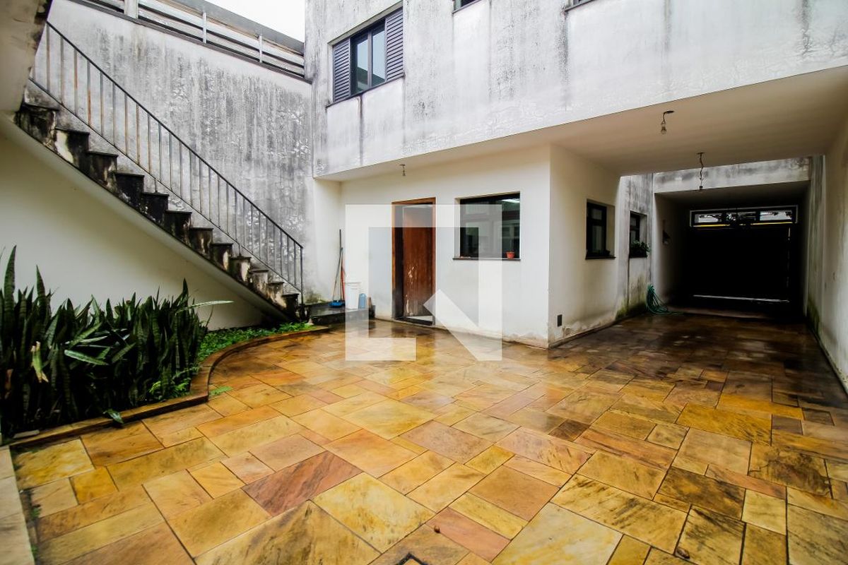 Casa, 4 quartos, 220 m² - Foto 92
