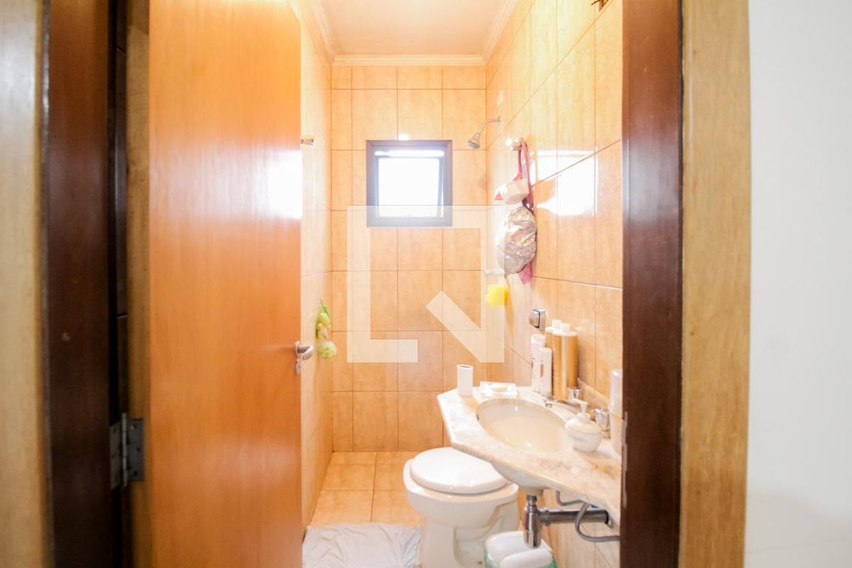 Casa, 4 quartos, 220 m² - Foto 31