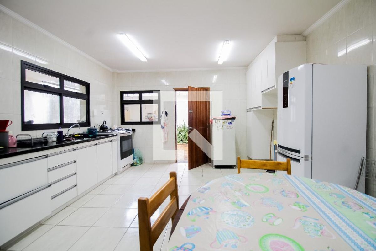 Casa, 4 quartos, 220 m² - Foto 82